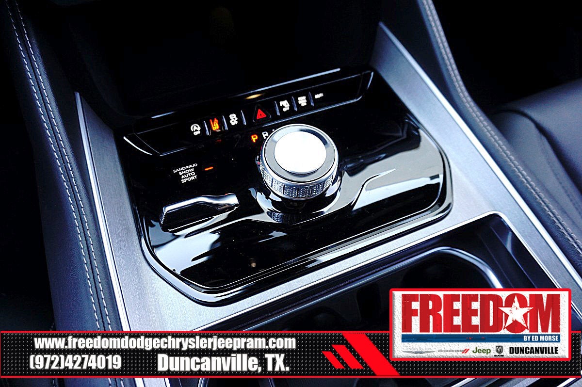 2025 Jeep Wagoneer L Series II