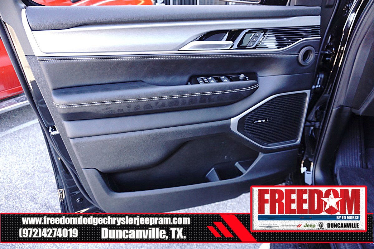 2025 Jeep Wagoneer L Series II