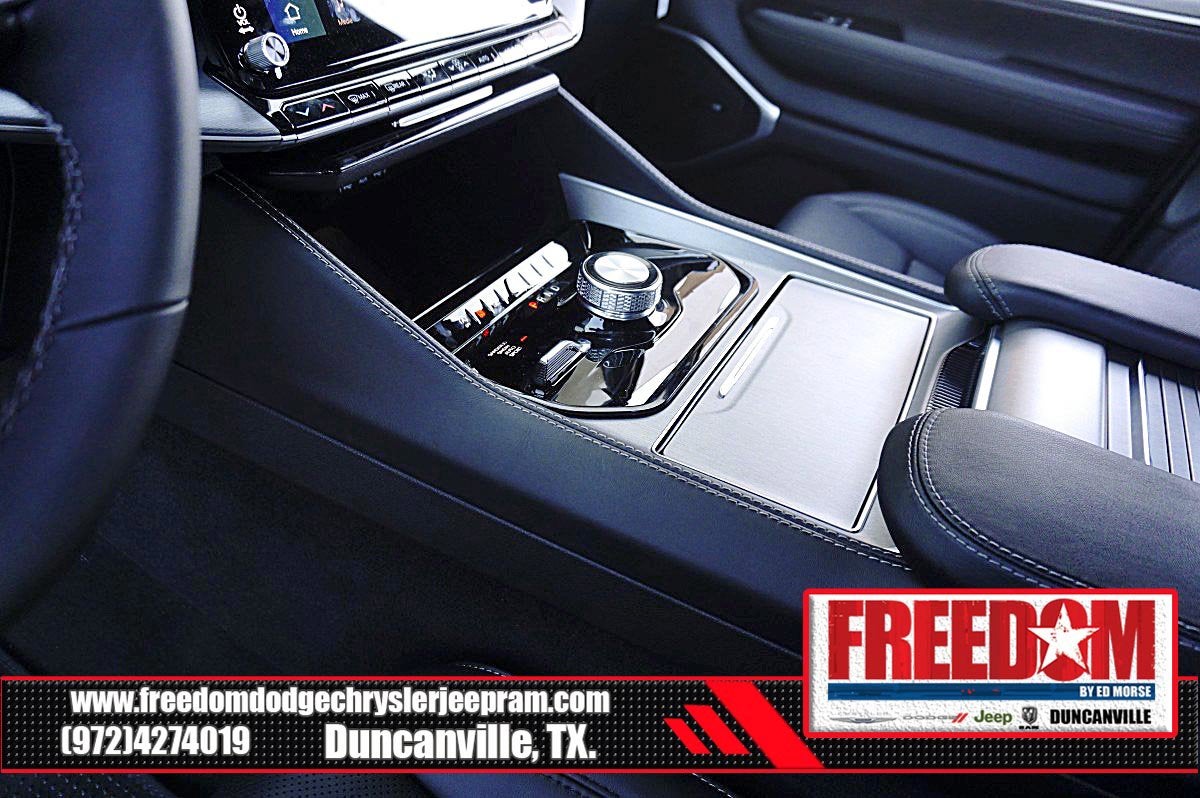 2025 Jeep Wagoneer L Series II