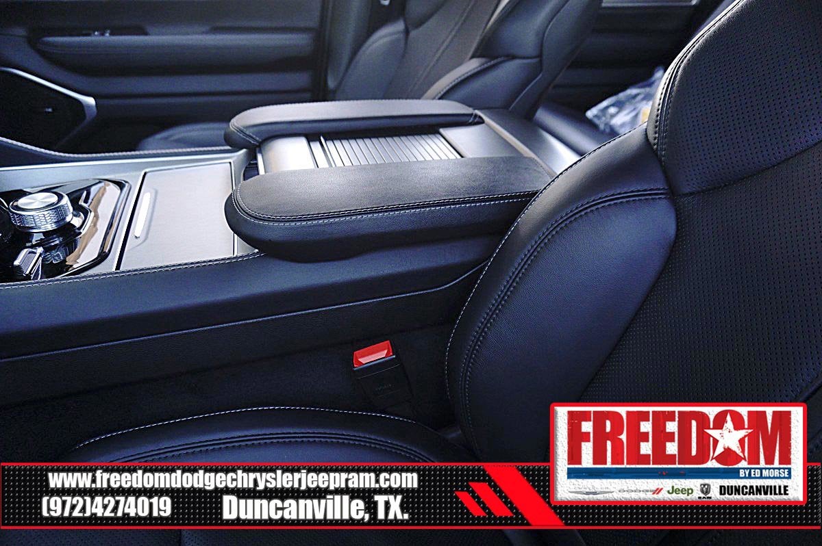 2025 Jeep Wagoneer L Series II