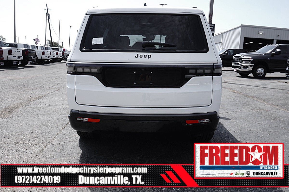 2026 Jeep Grand Wagoneer 4x2