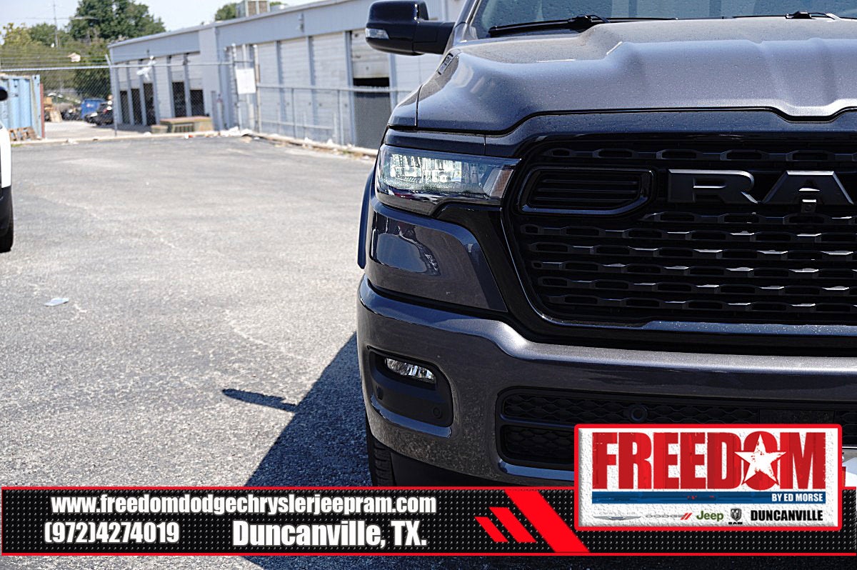 2027 RAM 1500 Big Horn/Lone Star