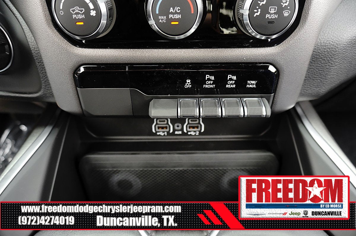 2026 RAM 1500 Express