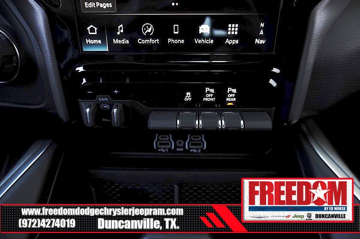 2027 RAM 1500 Big Horn/Lone Star