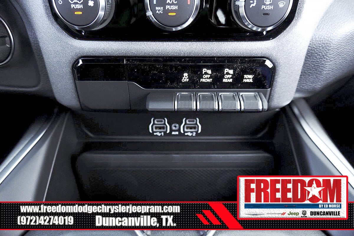 2027 RAM 1500 Express