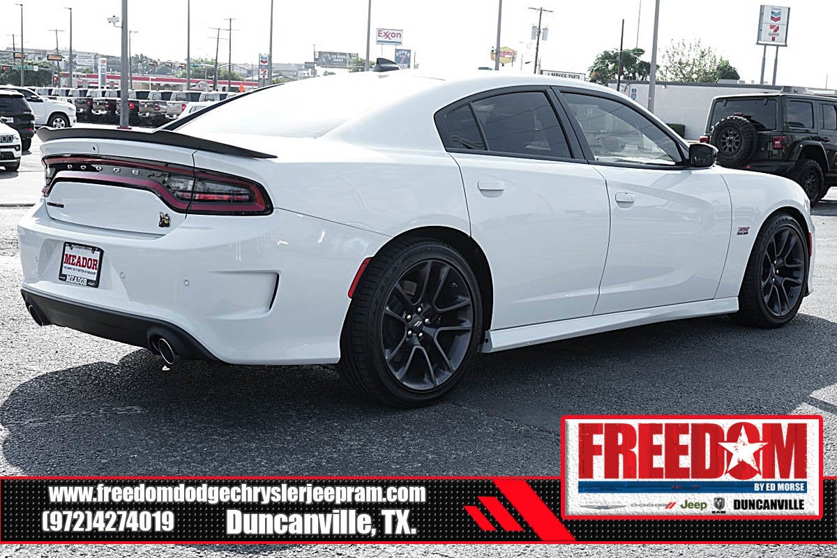 2023 Dodge Charger R/T Scat Pack