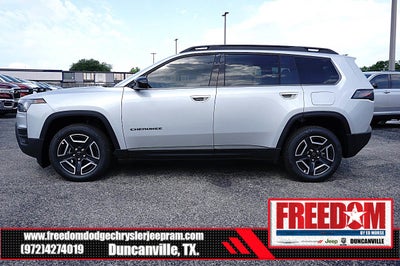 2026 Jeep Cherokee Laredo