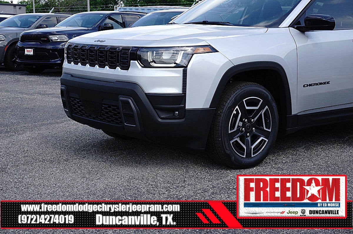 2026 Jeep Cherokee Laredo