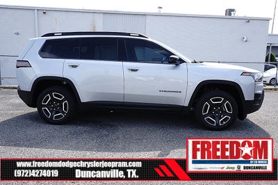 2026 Jeep Cherokee Laredo