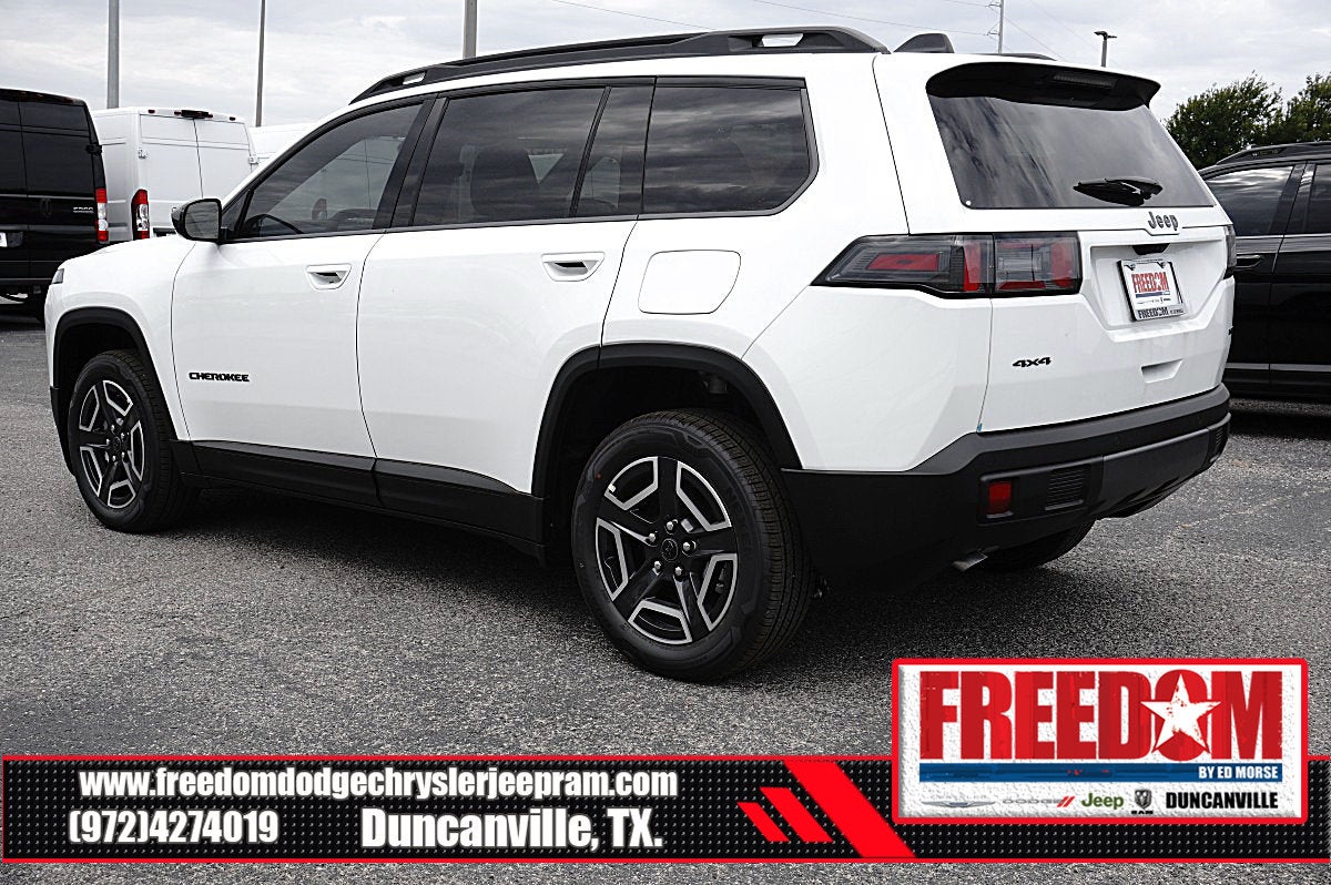2026 Jeep Cherokee Laredo