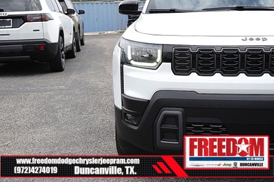 2026 Jeep Cherokee Laredo