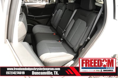 2026 Jeep Cherokee Laredo