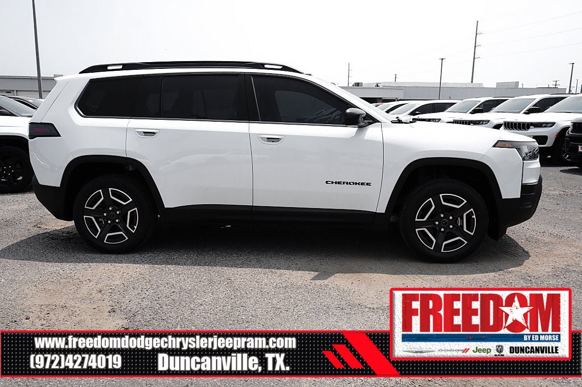 2026 Jeep Cherokee Laredo