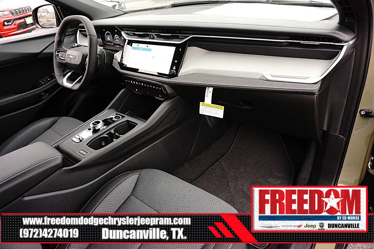 2026 Jeep Cherokee Laredo