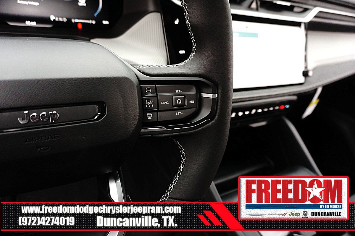 2026 Jeep Cherokee Laredo