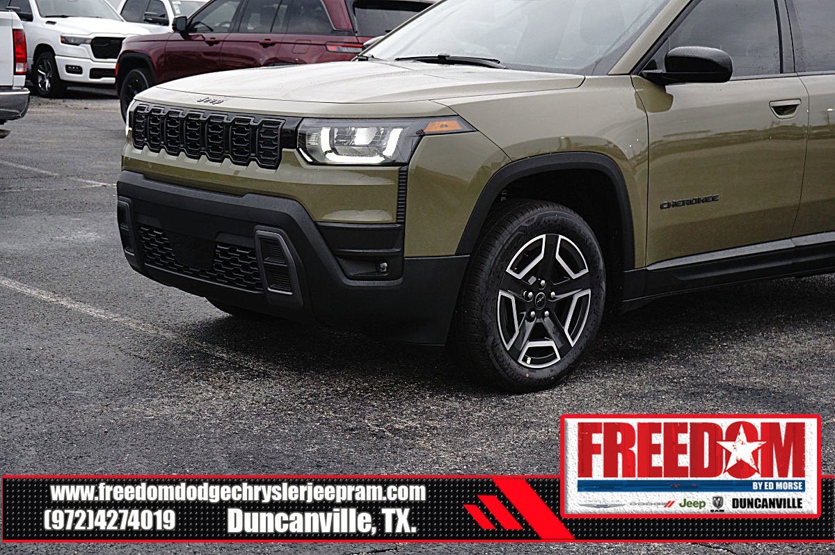 2026 Jeep Cherokee Laredo