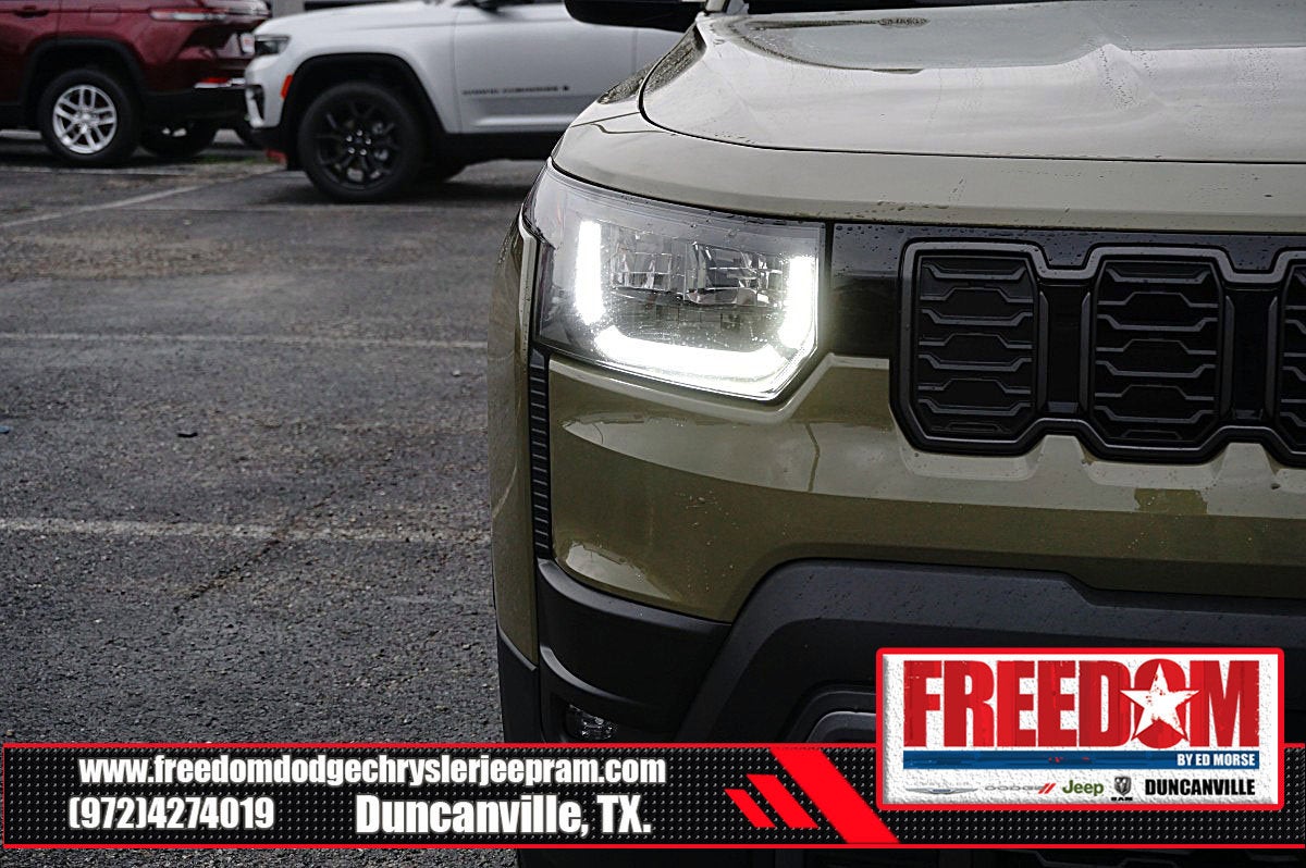 2026 Jeep Cherokee Laredo