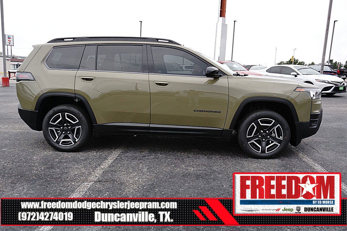 2026 Jeep Cherokee Laredo