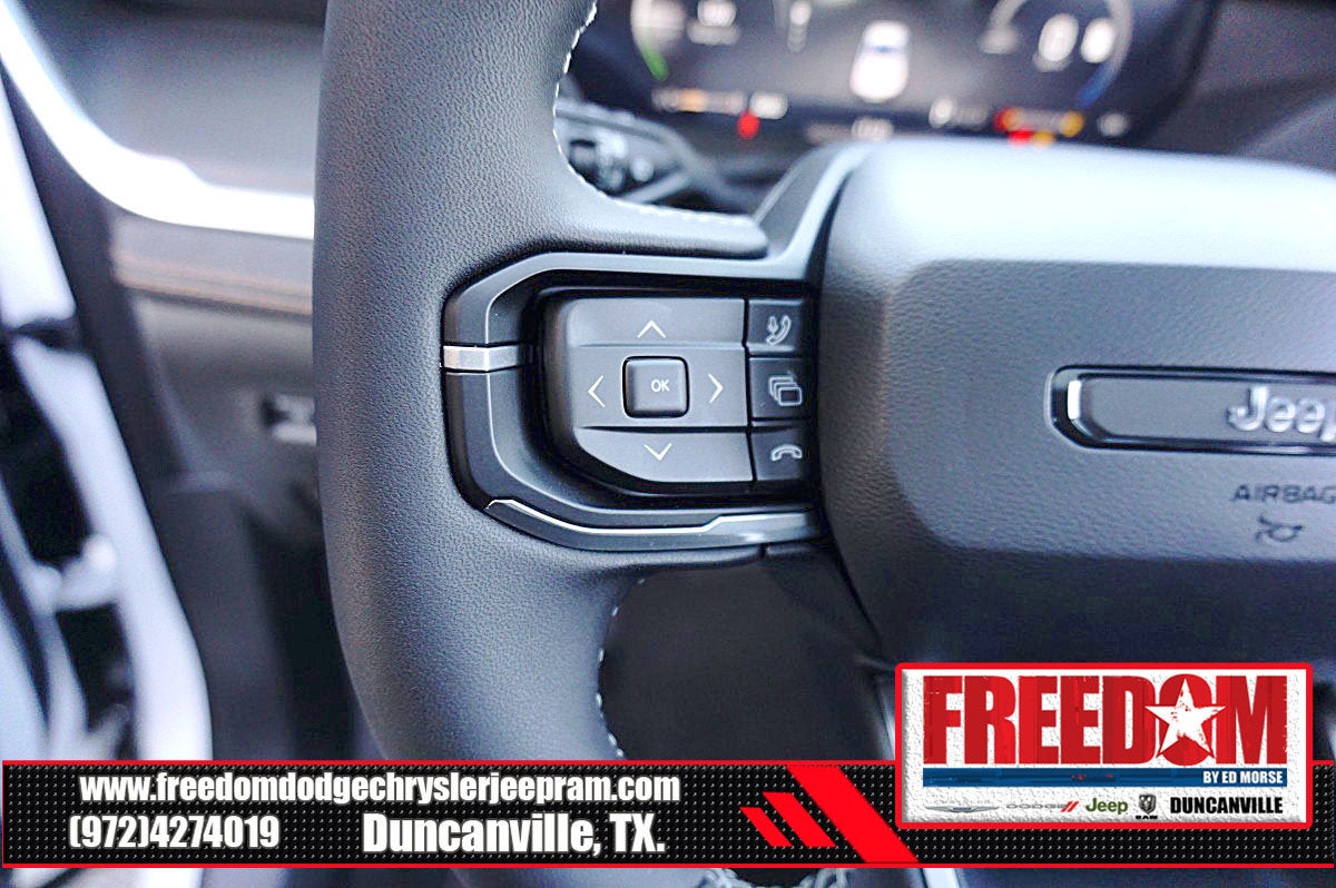 2026 Jeep Cherokee Overland