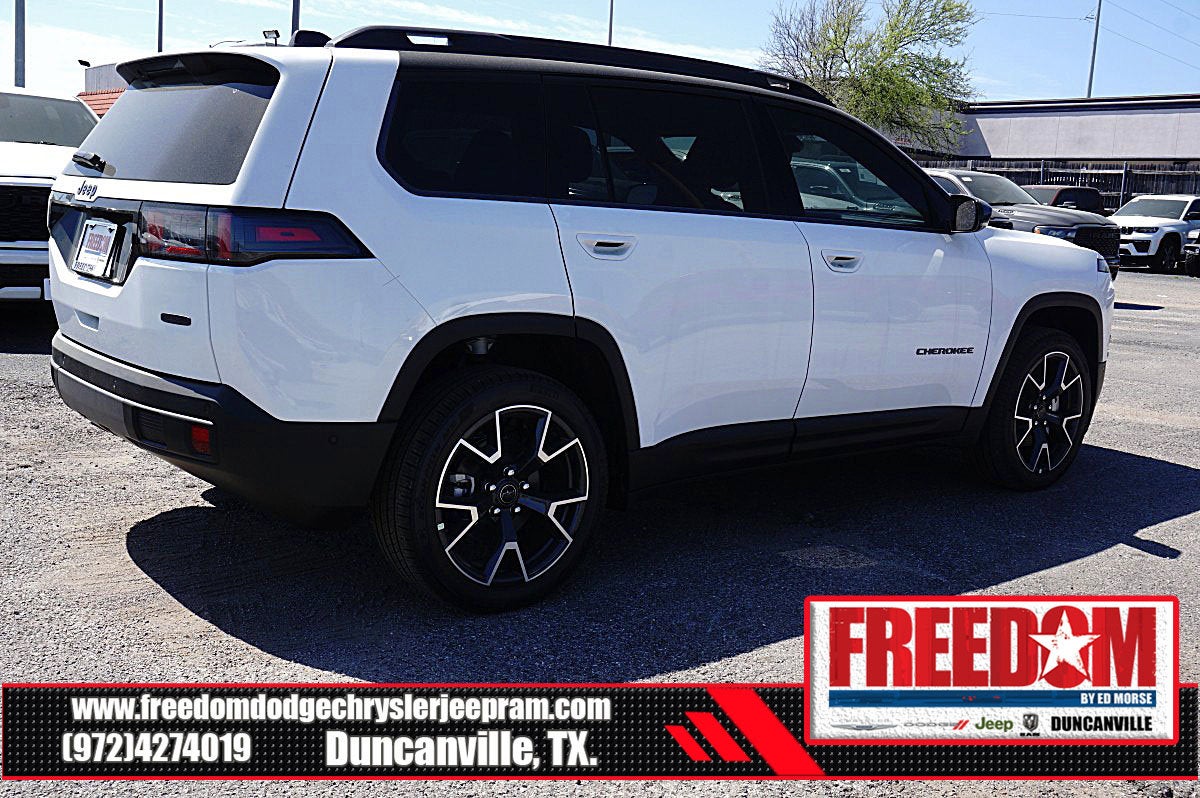 2026 Jeep Cherokee Overland