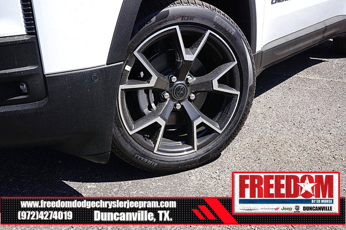 2026 Jeep Cherokee Overland