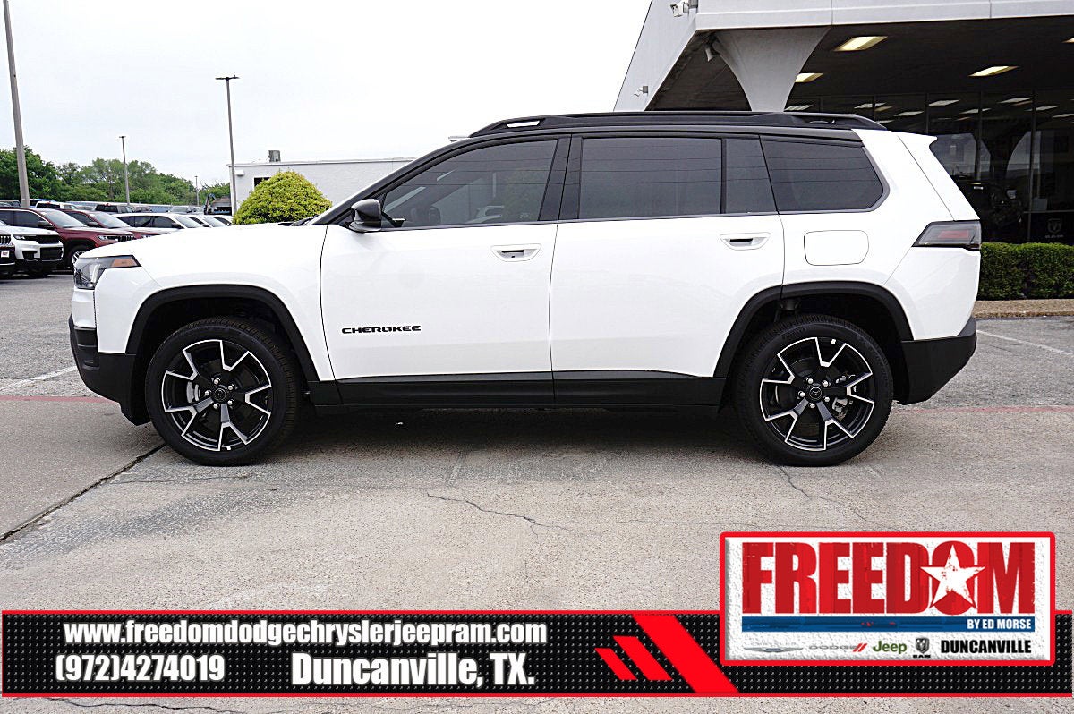 2026 Jeep Cherokee Overland