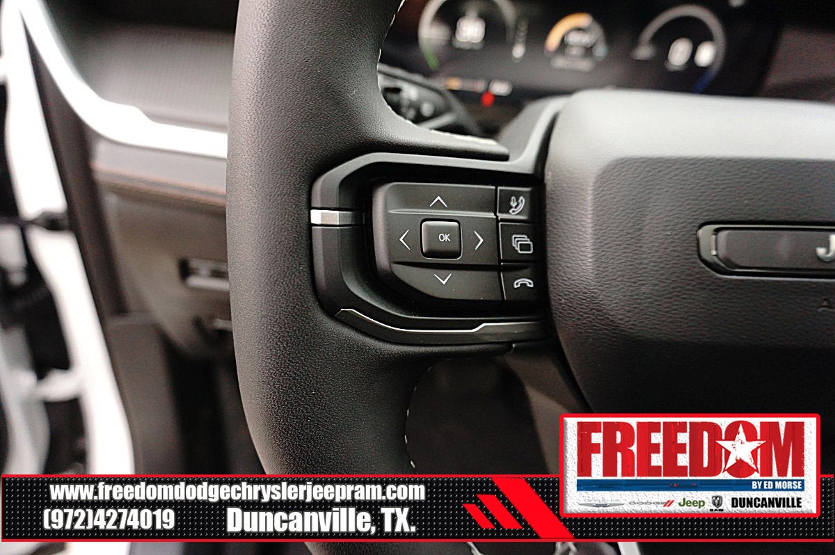 2026 Jeep Cherokee Overland