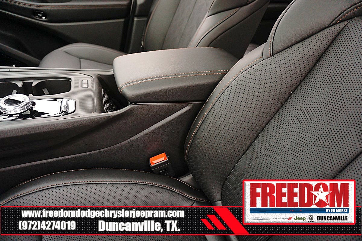 2026 Jeep Cherokee Overland