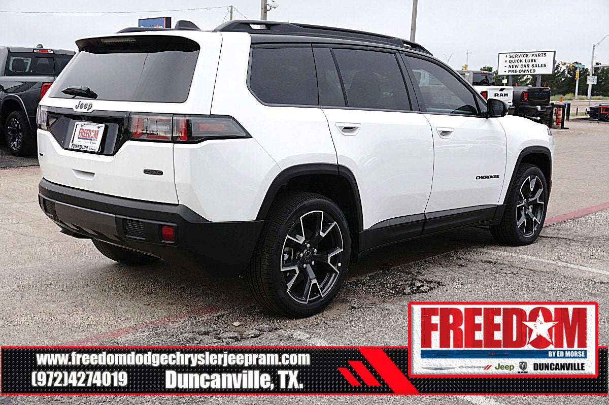 2026 Jeep Cherokee Overland