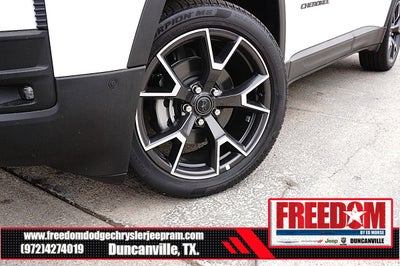 2026 Jeep Cherokee Overland