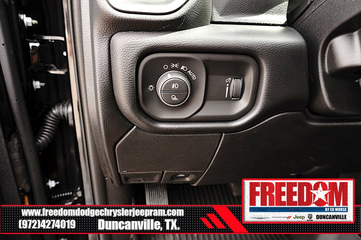 2026 RAM 2500 Black Express