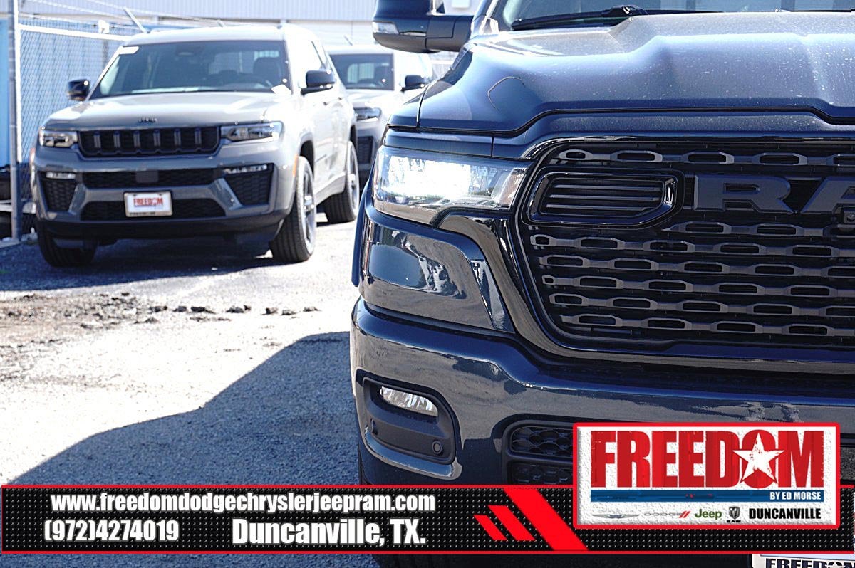 2027 RAM 1500 Big Horn/Lone Star
