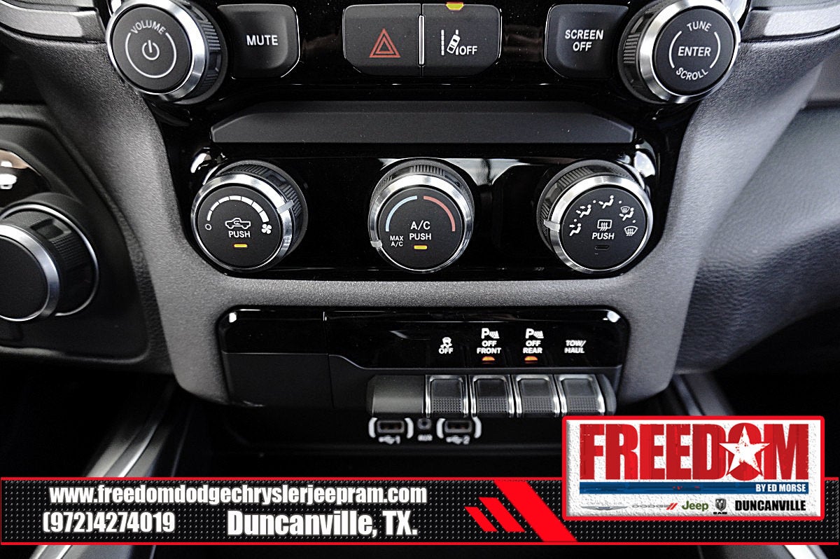 2027 RAM 1500 Express